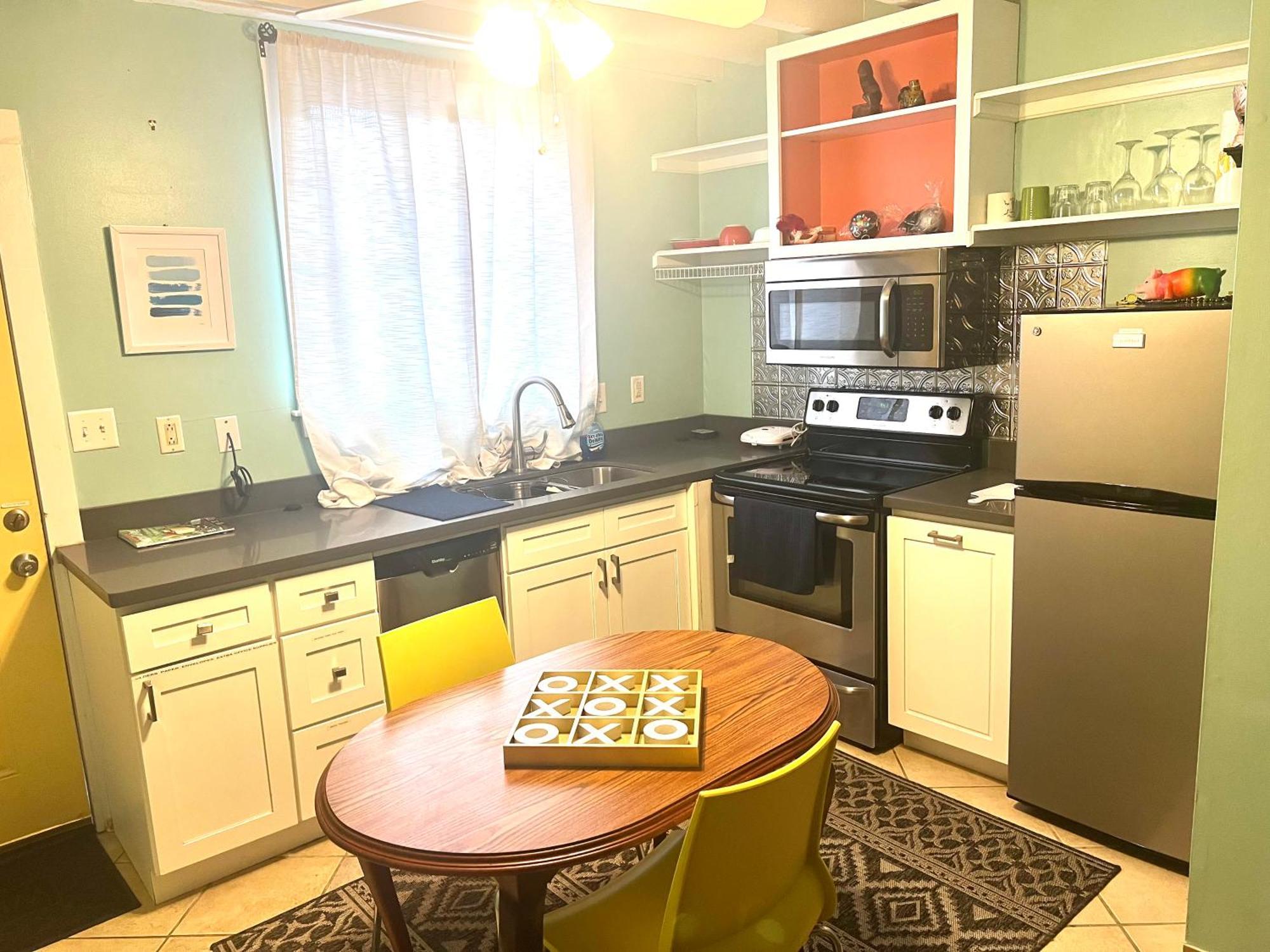 New Orleans French Quarter Inn Екстер'єр фото