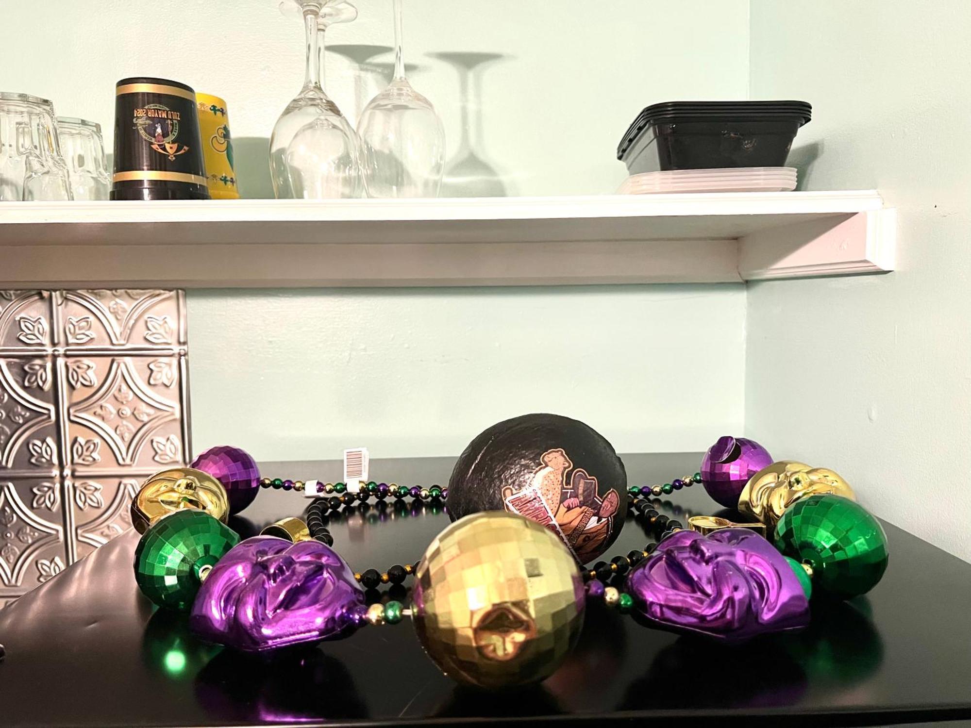 New Orleans French Quarter Inn Екстер'єр фото